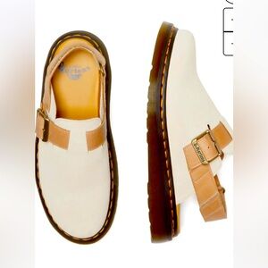Dr. Martens Jorge ll size 7 Airwaves//parchment beige + beige